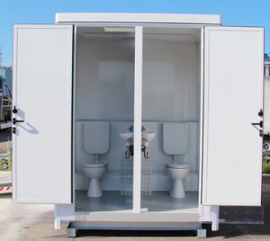 Toiletten-Container barrierefrei